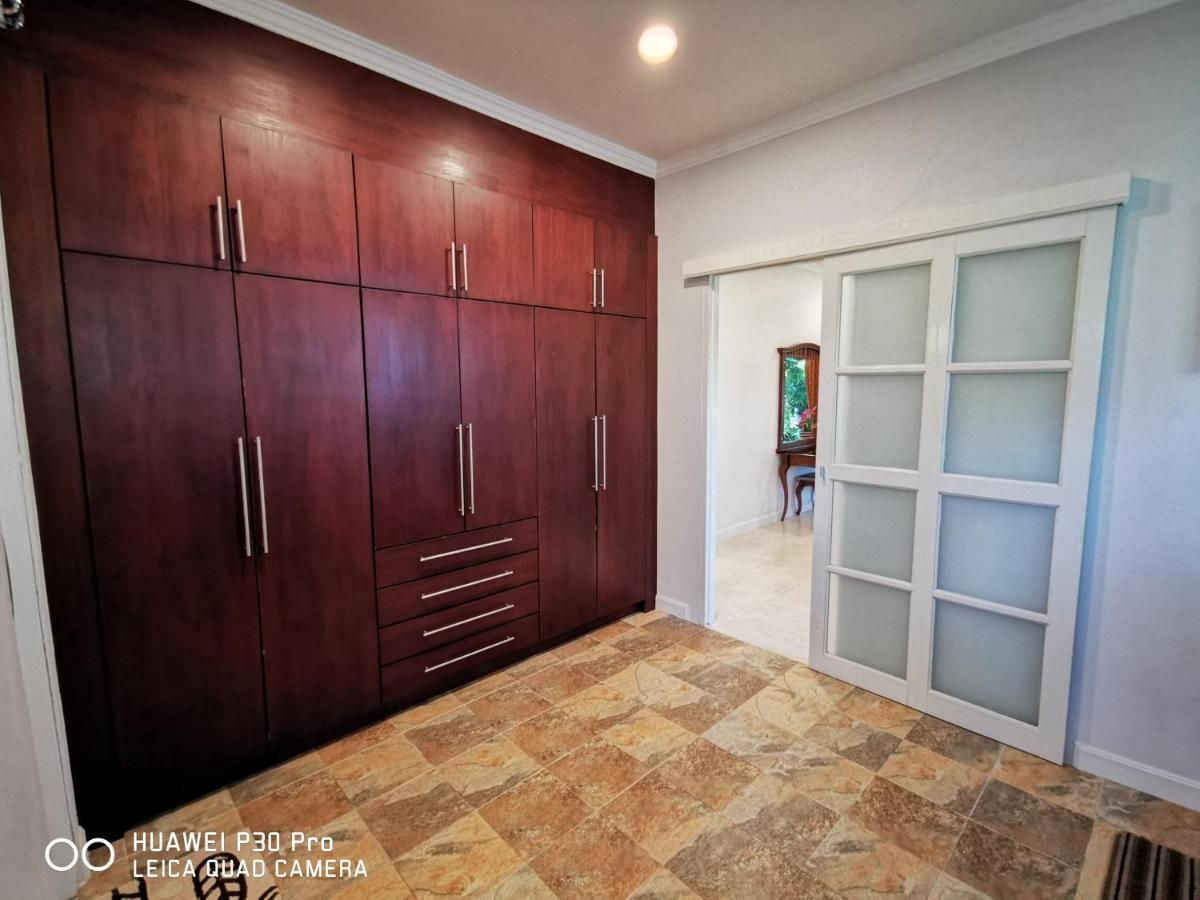 Vacation Garden Villa Таланг Экстерьер фото